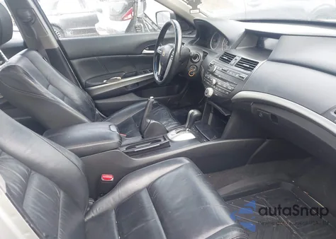 2008 Honda Accord 2.4 Ex-L z USA, uszkodzony, nr VIN 1HGCP26858A048778